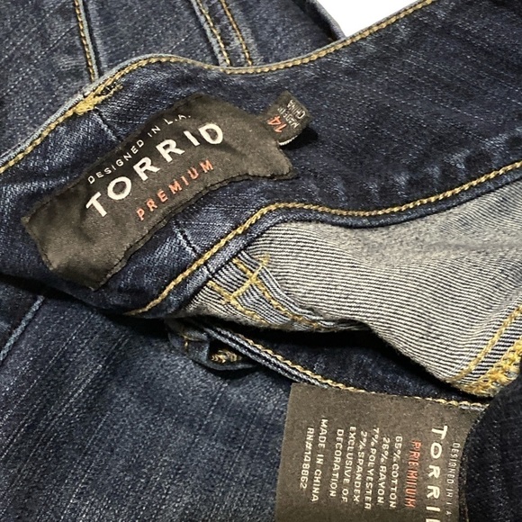 TORRID Button Fly Ultimate Stretch Skinny Ankle Blue Jean Jeggings ECU - Picture 8 of 8